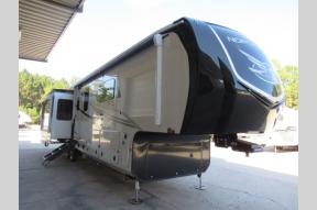 New 2025 Jayco North Point 387FBTS Photo