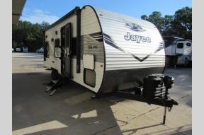 New 2025 Jayco Jay Flight SLX 210QB Photo