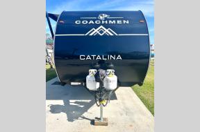New 2025 Coachmen RV Catalina Summit Series 8 221EPIC Photo
