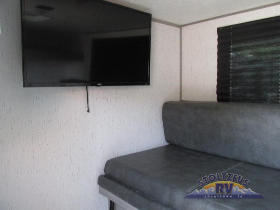 Used 2023 Dutchmen RV Coleman Rubicon 1200 Series 1200RK Travel Trailer ...