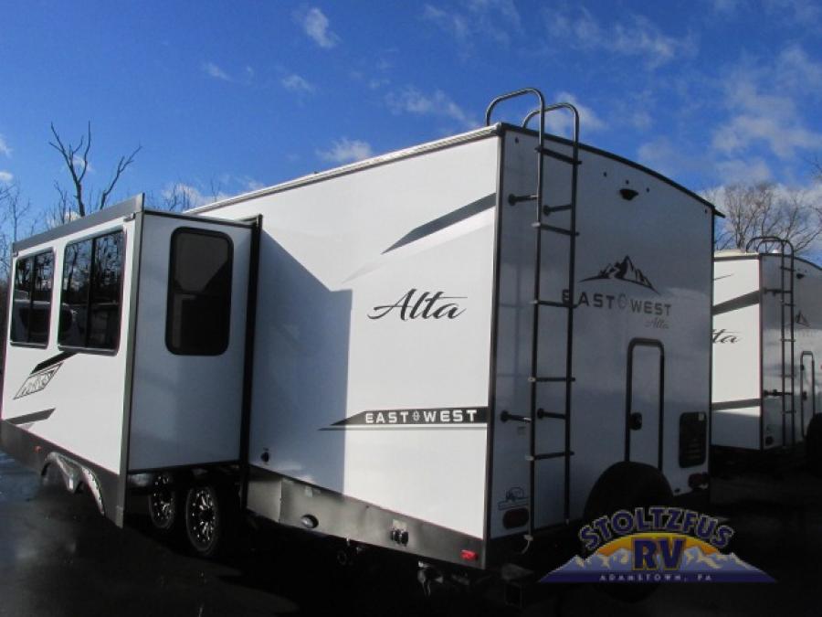 New 2024 EAST TO WEST Alta 2800KBH Travel Trailer at Stoltzfus RVs