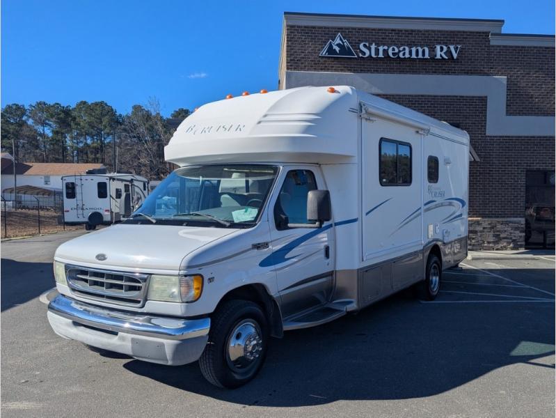2002 Ford Econoline's photo