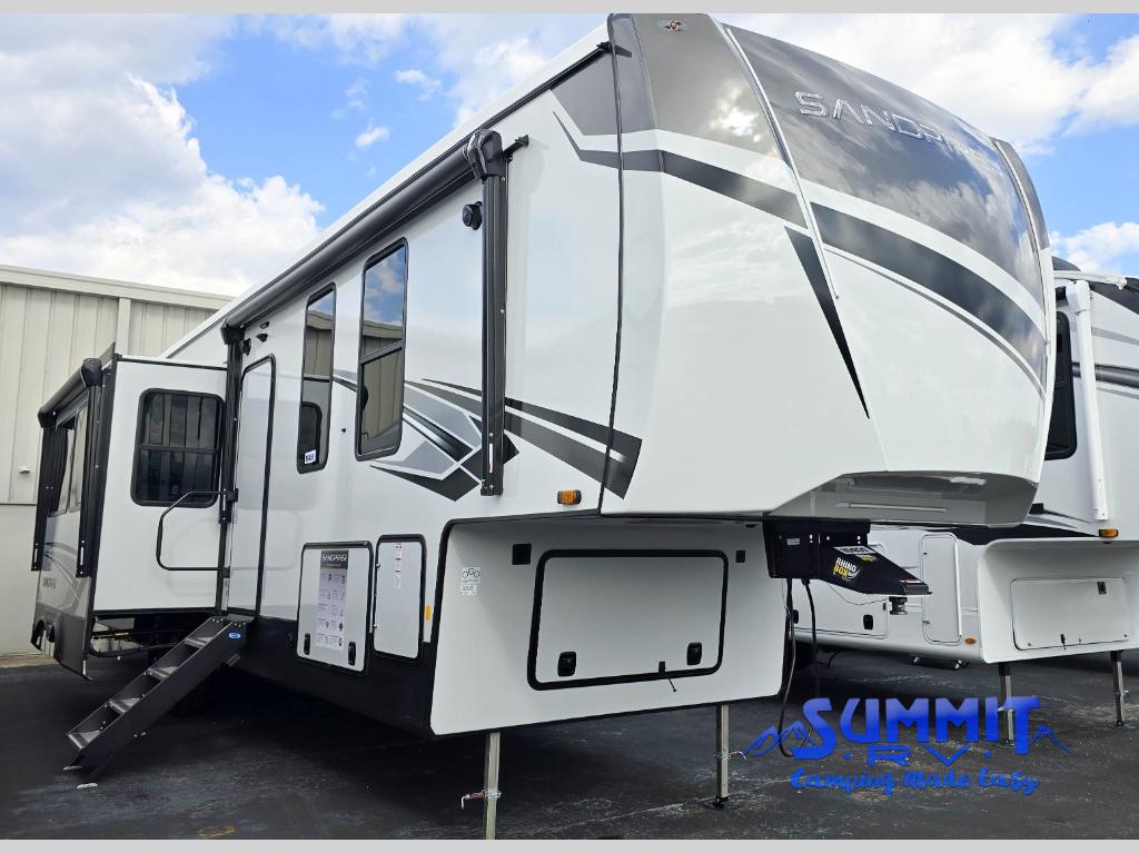 New 2024 Forest River RV Sandpiper 4002FB Fifth Wheel at Summit RV