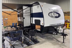 New 2025 Forest River RV Cherokee Wolf Pup 16LP Photo
