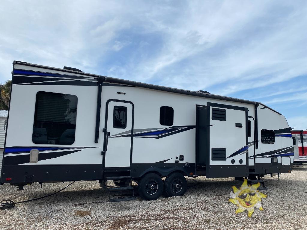 used toy hauler rv for sale