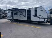 2025 Forest River RV Cherokee Grey Wolf Black Label 29TEBL