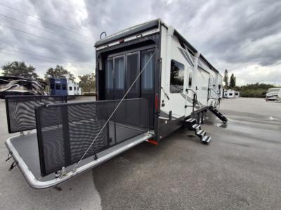 2021 Jayco Seismic 4113