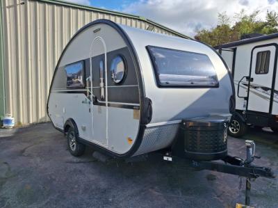 2018 nuCamp RV T@B 400