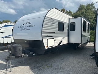 2022 EAST TO WEST Della Terra 271BH