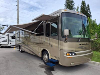 2005 Newmar Dutch Star M-3810