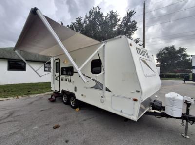 2014 Forest River RV Rockwood Mini Lite 2109S