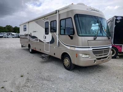 2004 Fleetwood RV southwind 36E