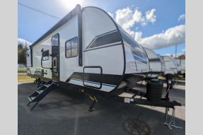 New 2025 Heartland Prowler 3105BH Photo