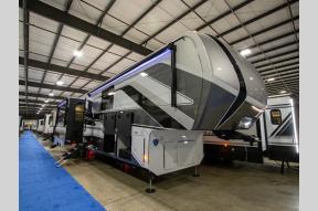 New 2025 Keystone RV Alpine 3910RK Photo