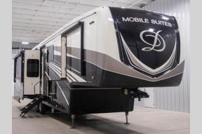New 2022 DRV Luxury Suites Mobile Suites 39DBRS3 Photo