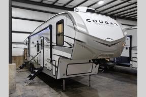 New 2025 Keystone RV Cougar Half-Ton 32BHS Photo