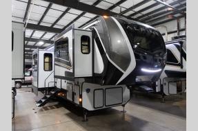 New 2025 Keystone RV Alpine 3712KB Photo