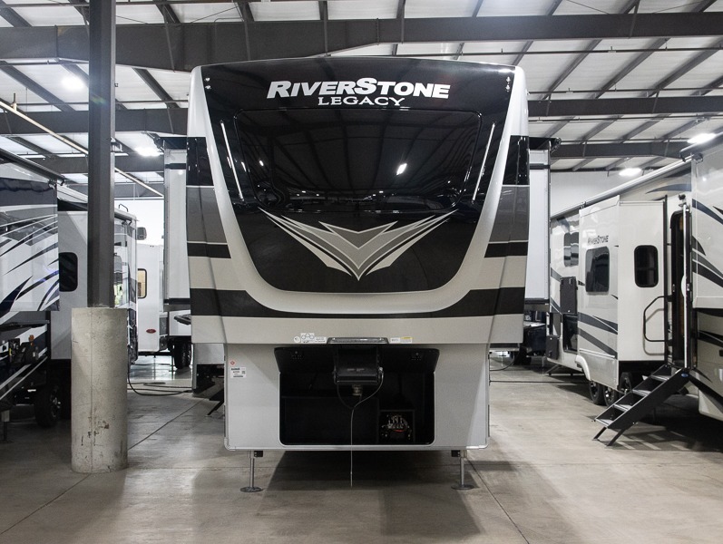 RiverStone RV