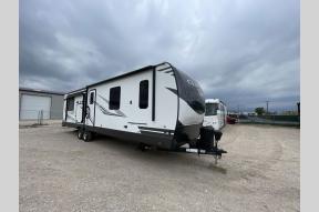 Used 2020 Forest River RV Flagstaff Classic 832RKSB Photo