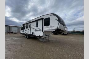 Used 2021 Forest River RV Flagstaff Classic 8529RLS Photo