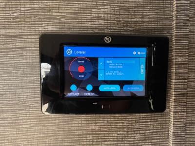 One touch leveling