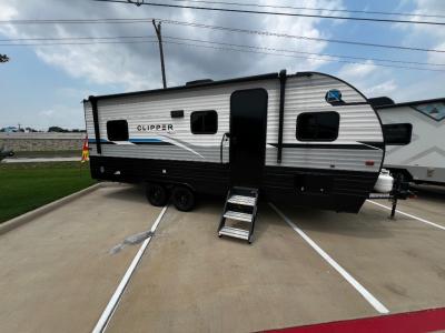 New 2023 Coachmen RV Clipper Ultra-Lite 252DBUS