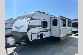 New 2025 Keystone RV Bullet Classic 2840QB Photo