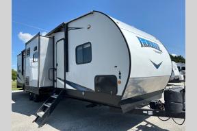 Used 2019 Forest River RV Vengeance Rogue 32V Photo