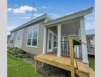 Covered porch on each end