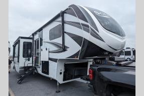 New 2024 Grand Design Solitude 391DL Photo