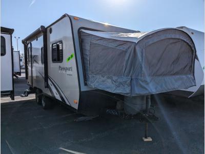 expandable travel trailer for sale used