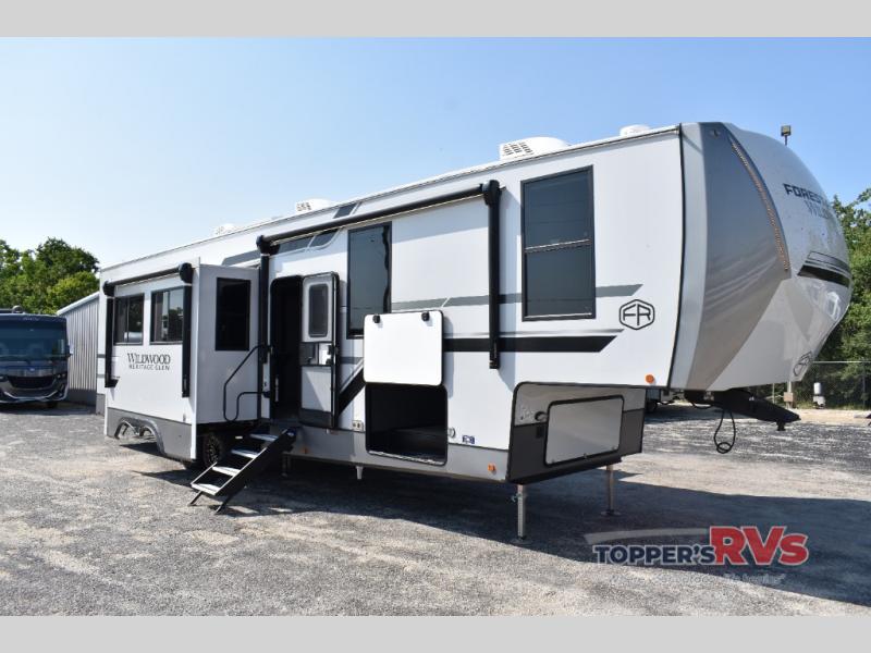 New 2026 Forest River RV Wildwood Heritage Glen 376FAM Fifth Wheel