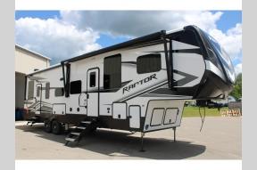 New 2023 Keystone RV Raptor 362 Photo