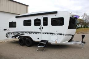 New 2025 inTech RV Aucta Willow Photo