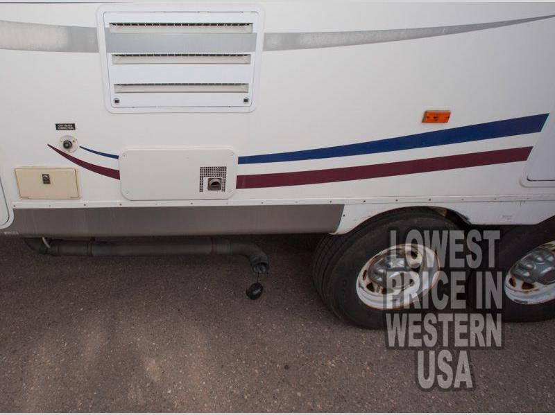 Used 2003 NuWa Hitchhiker M315 Fifth Wheel at Trailer Hitch RV