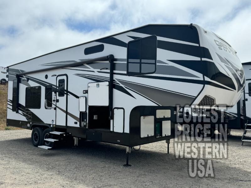 New 2025 Genesis Supreme 28 IKS Toy Hauler Fifth Wheel at Trailer