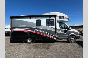 Used 2010 Itasca Navion 24A Photo