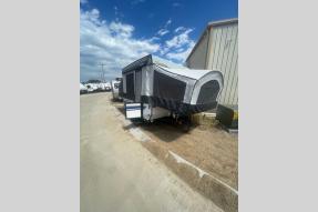 Used 2021 Coachmen RV Clipper Camping Trailers 806XLS Photo