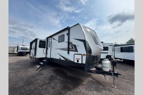 Used 2024 Prime Time RV LaCrosse 3500DB Photo