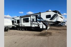 Used 2023 Dutchmen RV Triton 3911 Photo