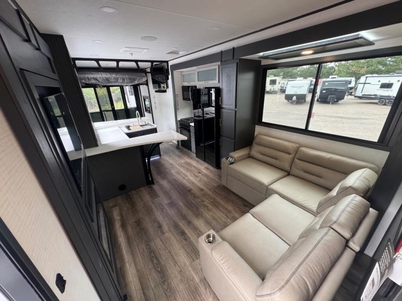 New 2025 Forest River RV XLR Nitro 40BAR13 Toy Hauler Fifth Wheel