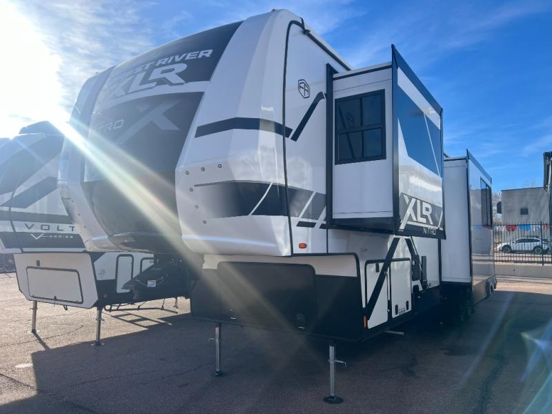 TNTのトレーラー約75cmサイズ TNTのトレーラー約75cmサイズ TNTの