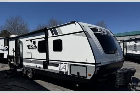 Used 2022 Coachmen RV Apex Ultra-Lite 265RBSS Photo