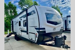 New 2025 Forest River RV Grand Surveyor 267RBSS Photo