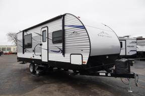 Used 2019 EAST TO WEST Della Terra 25 KRB Photo