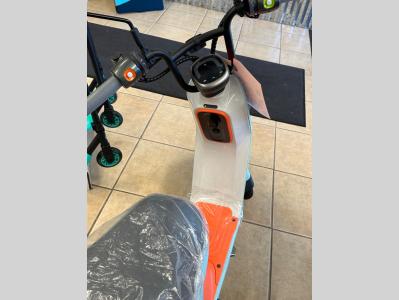 2023 SEGWAY EMOPED C80