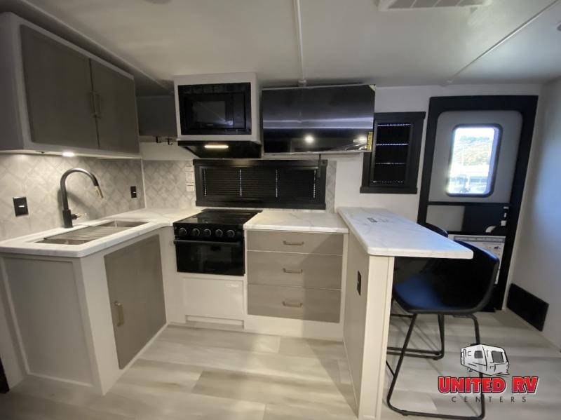 2025 Forest River Salem Laminated Towables photo 3