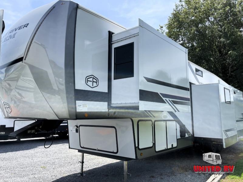 2026 Forest River Salem Laminated Towables photo 3