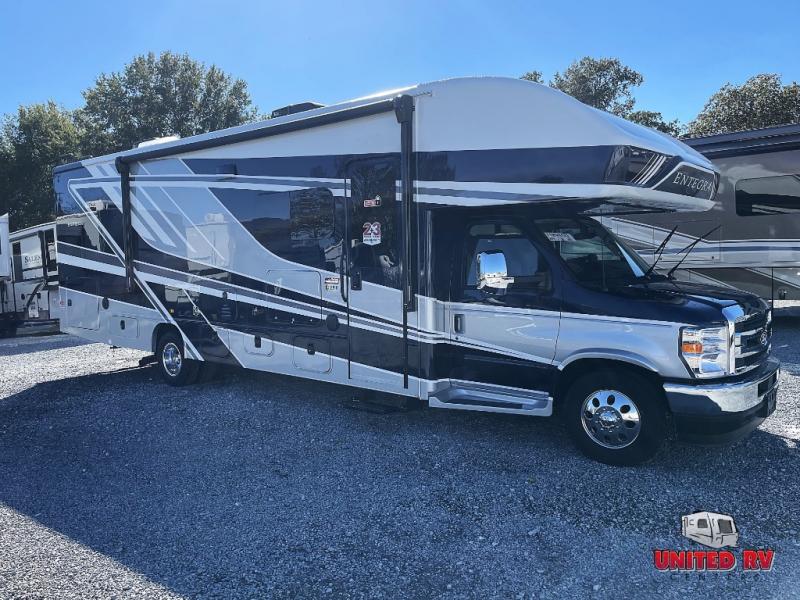 2026 Ford E-450 photo 2