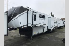 New 2025 Jayco Pinnacle 38SSWS Photo